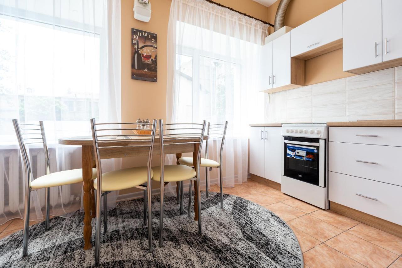 Apartment Center Of Odessa Ngoại thất bức ảnh